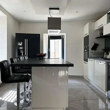 Maison A Balneo *
